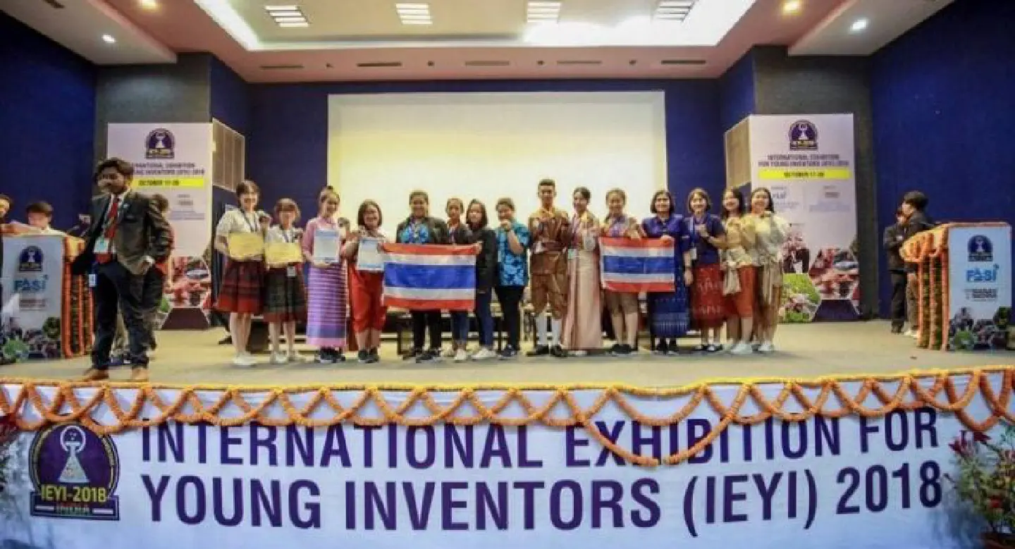 Student-inventors bring home load of metal from worldwide competition Student-inventors bring home load of metal from worldwide competition