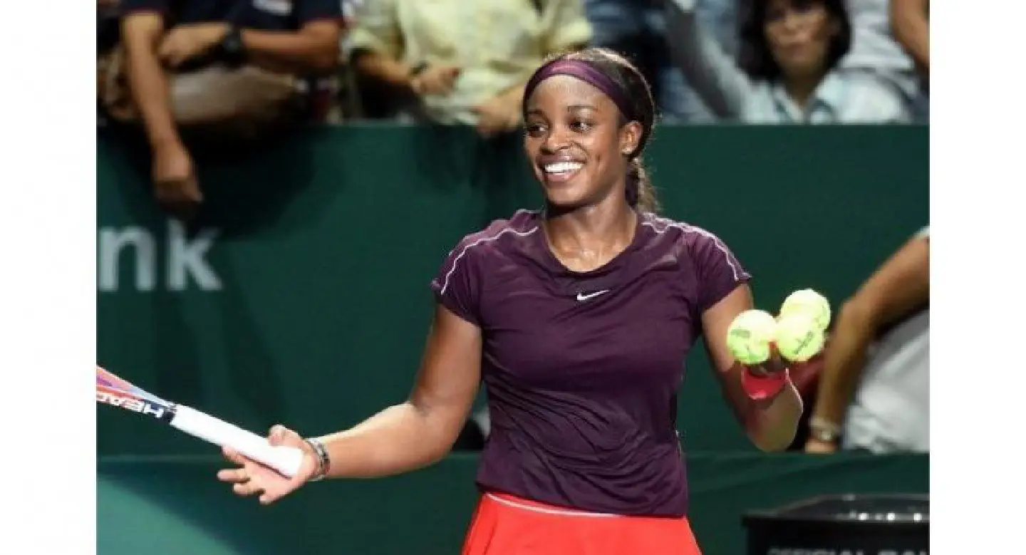 Confident Sloane Stephens downs Osaka in Singapore Confident Sloane Stephens downs Osaka in Singapore