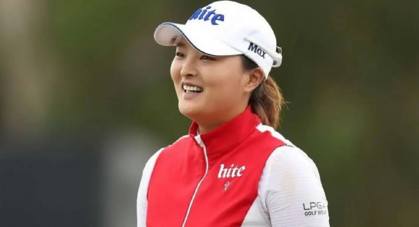 Ko Earns 2018 Louise Suggs Rolex Rookie of the Year Award