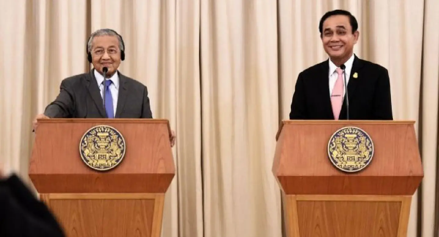 Prayut, Mahathir agree to move forward together on southern insurgency Prayut, Mahathir agree to move forward together on southern insurgency
