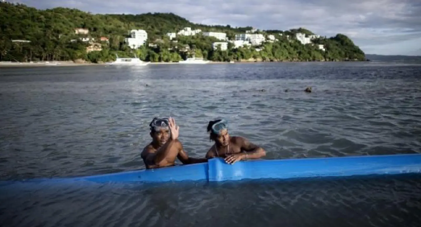Philippines opens cleaner, stricter Boracay to tourists Philippines opens cleaner, stricter Boracay to tourists