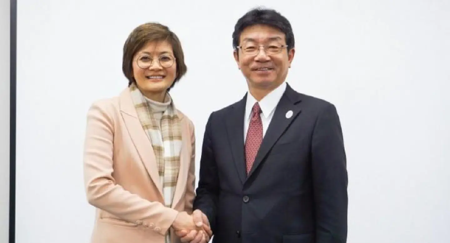 Sena plans to team up with Japanese partner on 11 projects worth Bt35 bn Sena plans to team up with Japanese partner on 11 projects worth Bt35 bn