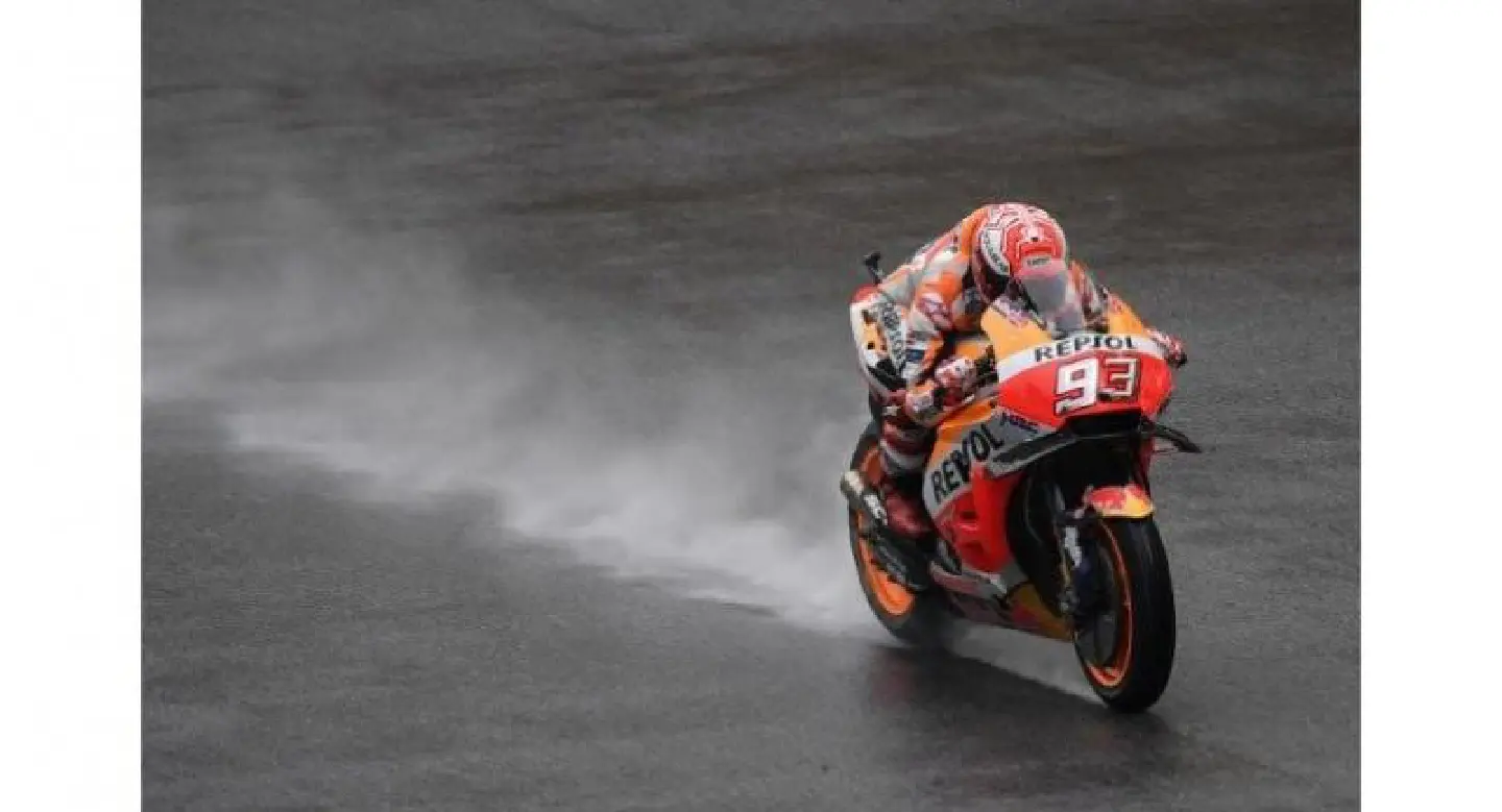 Marquez grabs pole for Malaysian MotoGP in rain-hit race Marquez grabs pole for Malaysian MotoGP in rain-hit race