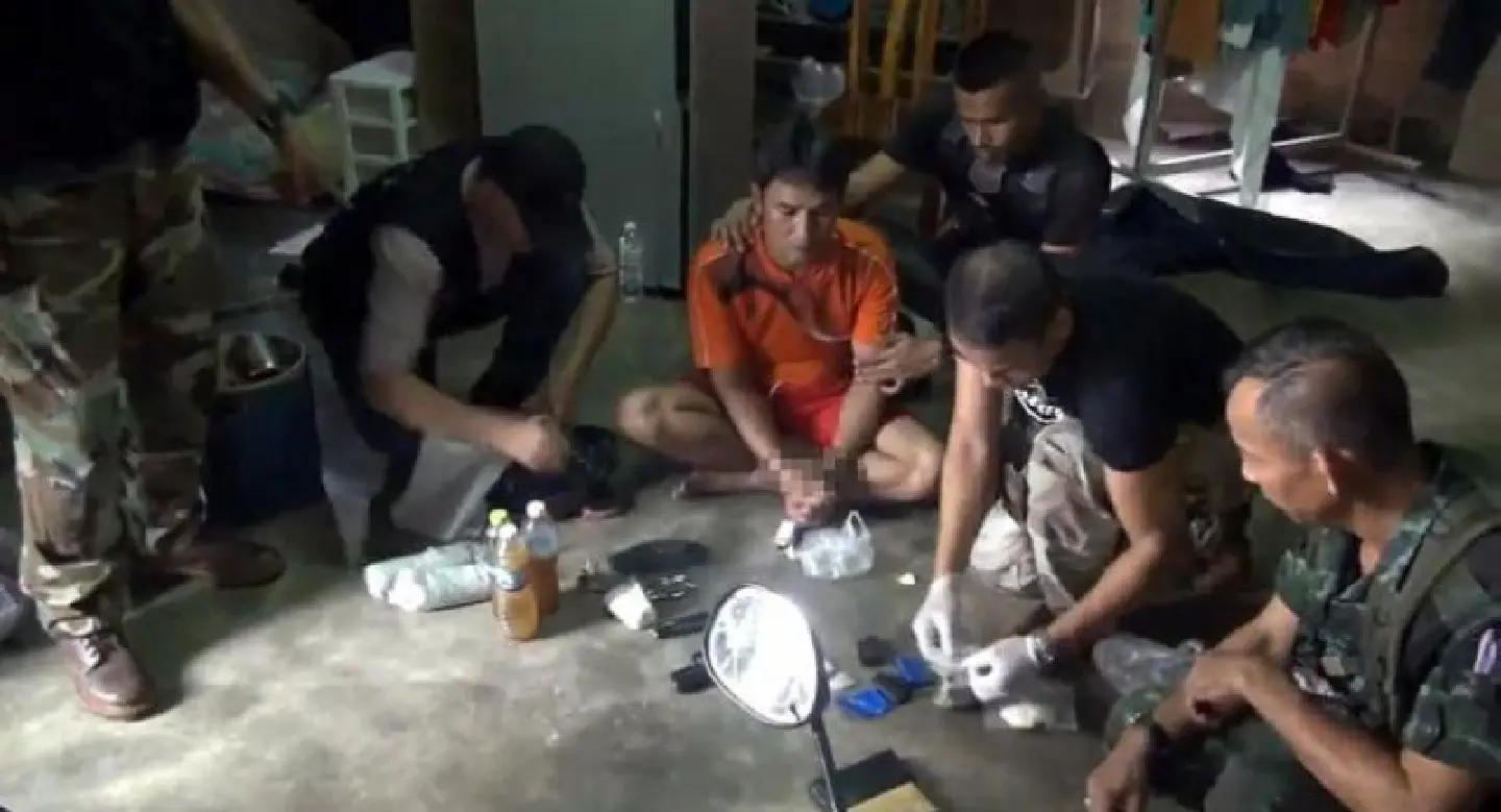 Two arrested for alleged drug peddling in Phatthalung Two arrested for alleged drug peddling in Phatthalung