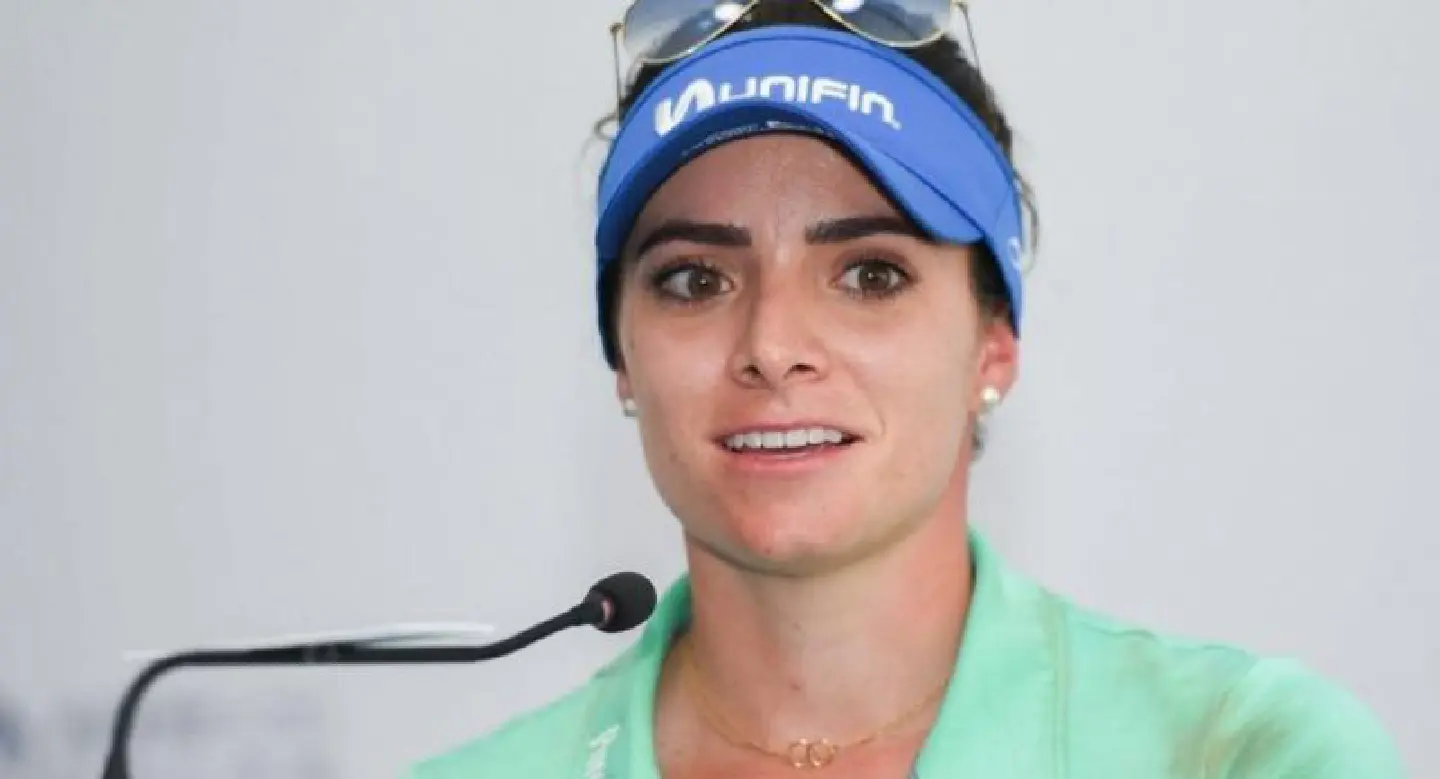 Lopez beats Ariya by a stroke to claim maiden LPGA crown in China Lopez beats Ariya by a stroke to claim maiden LPGA crown in China