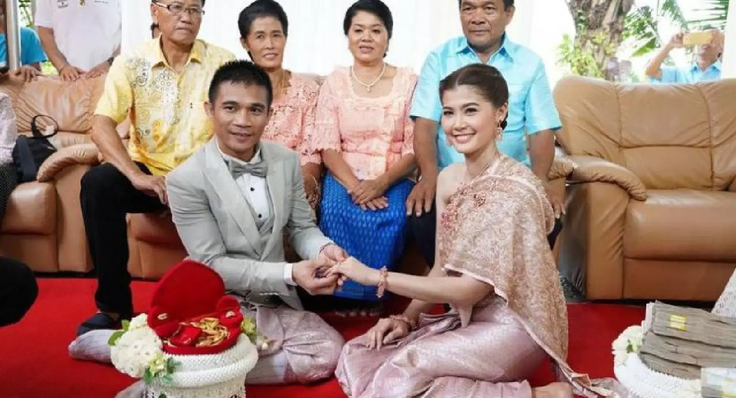 Wedding bells finally ring for Srisaket
