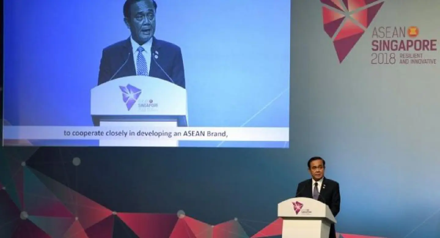 EC keeping close eye on Thaksin, Pheu Thai movements in Singapore EC keeping close eye on Thaksin, Pheu Thai movements in Singapore