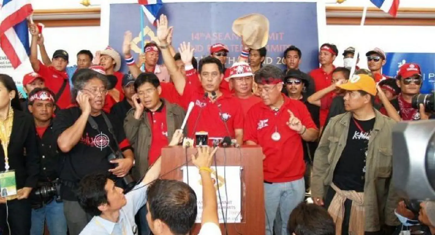 Thais take Asean chair, haunted by past summit chaos Thais take Asean chair, haunted by past summit chaos