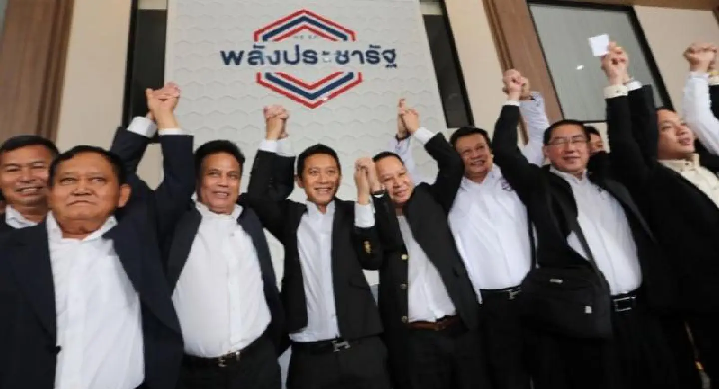 Pro-junta Palang Pracharat Party wins many Pheu Thai members Pro-junta Palang Pracharat Party wins many Pheu Thai members