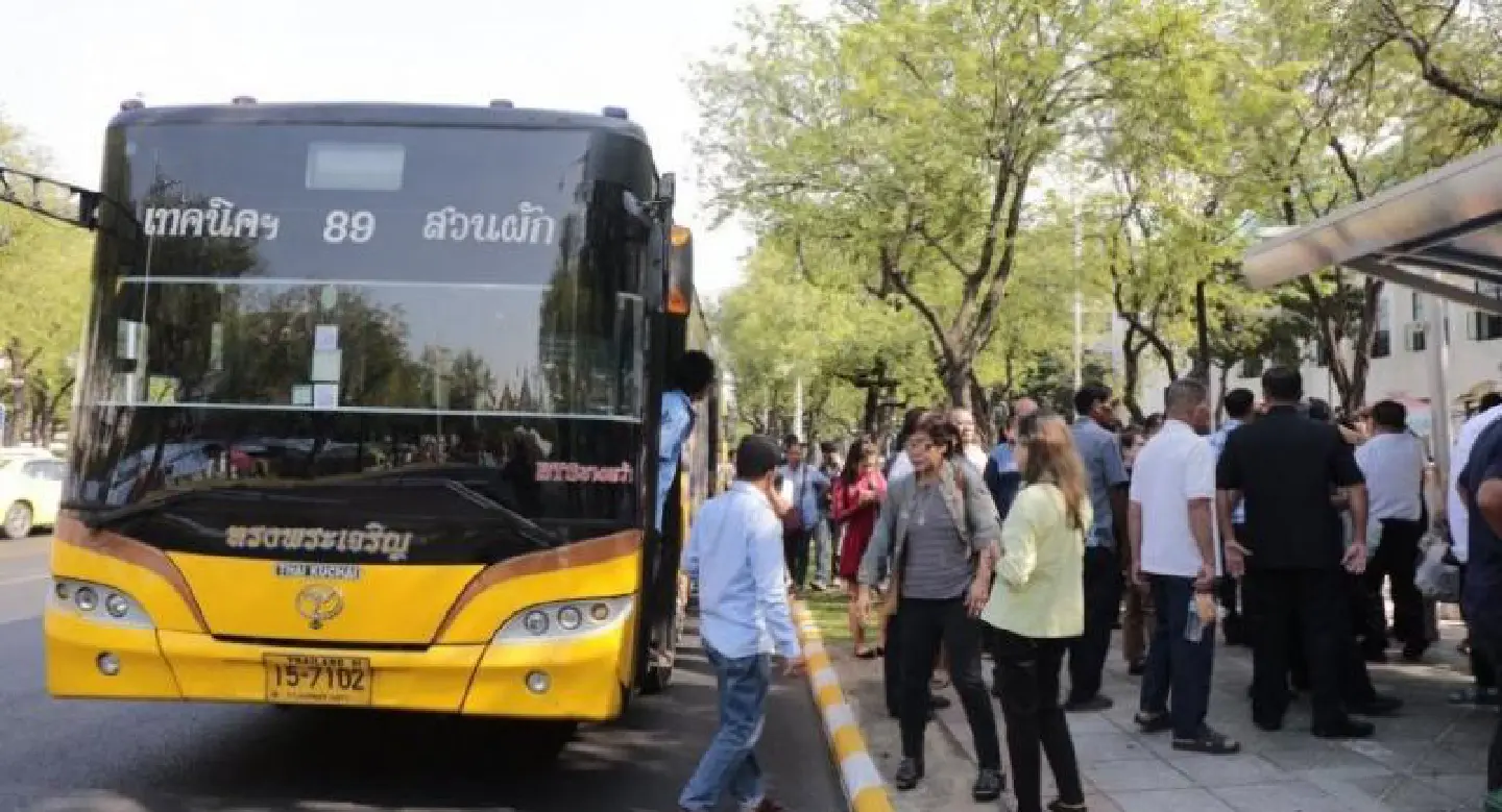 Operators of private Bangkok buses demand fare increase