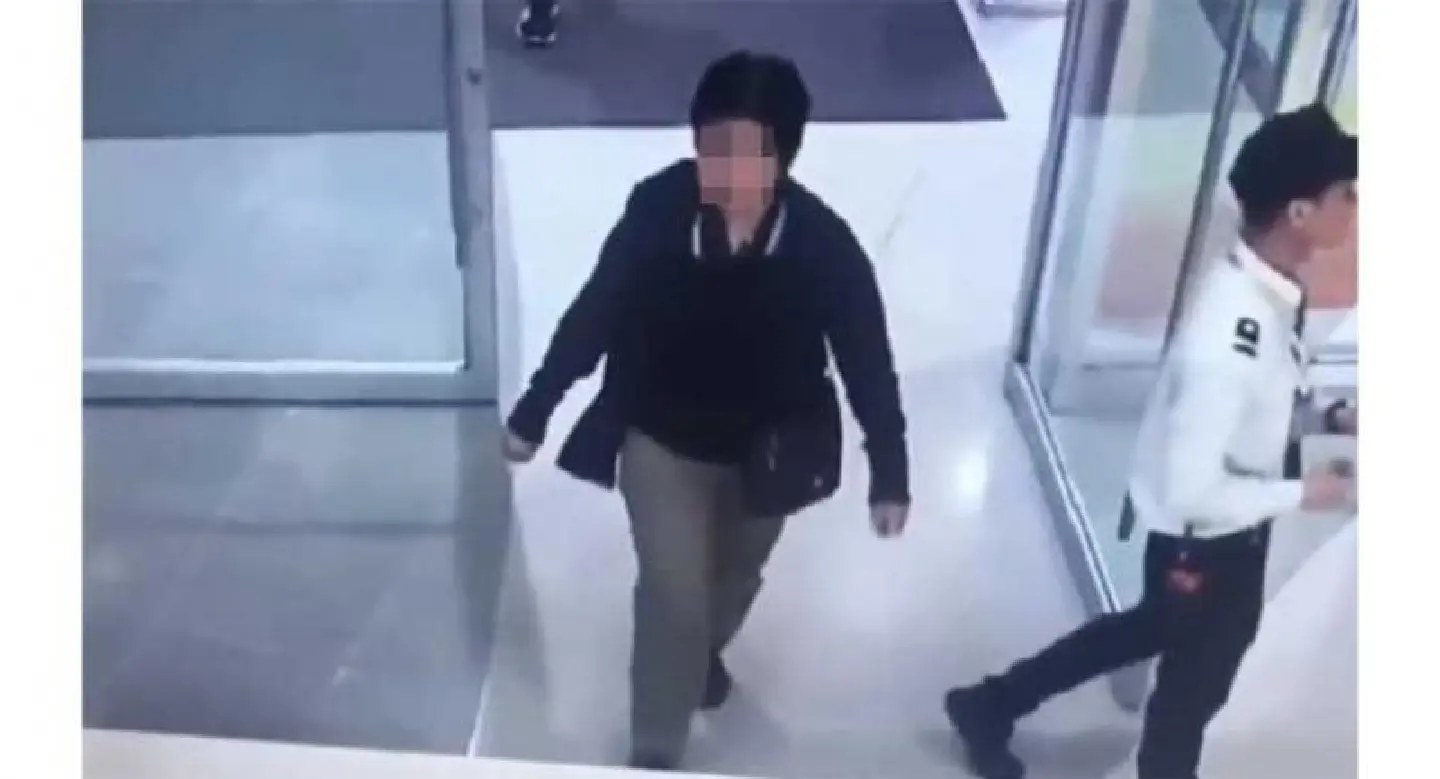 Indonesian woman arrested after tourist found dead in suspected drugging-robbery Indonesian woman arrested after tourist found dead in suspected drugging-robbery