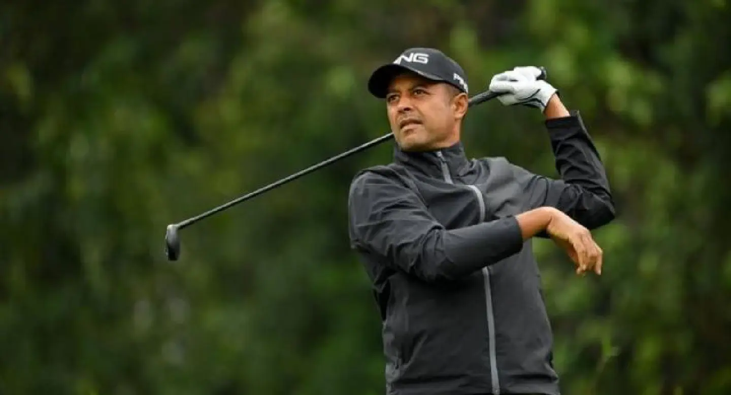 ATWAL TRAILS LEADING TRIO BY ONE AT HONMA HONG KONG OPEN PRESENTED BY AMUNDI ATWAL TRAILS LEADING TRIO BY ONE AT HONMA HONG KONG OPEN PRESENTED BY AMUNDI