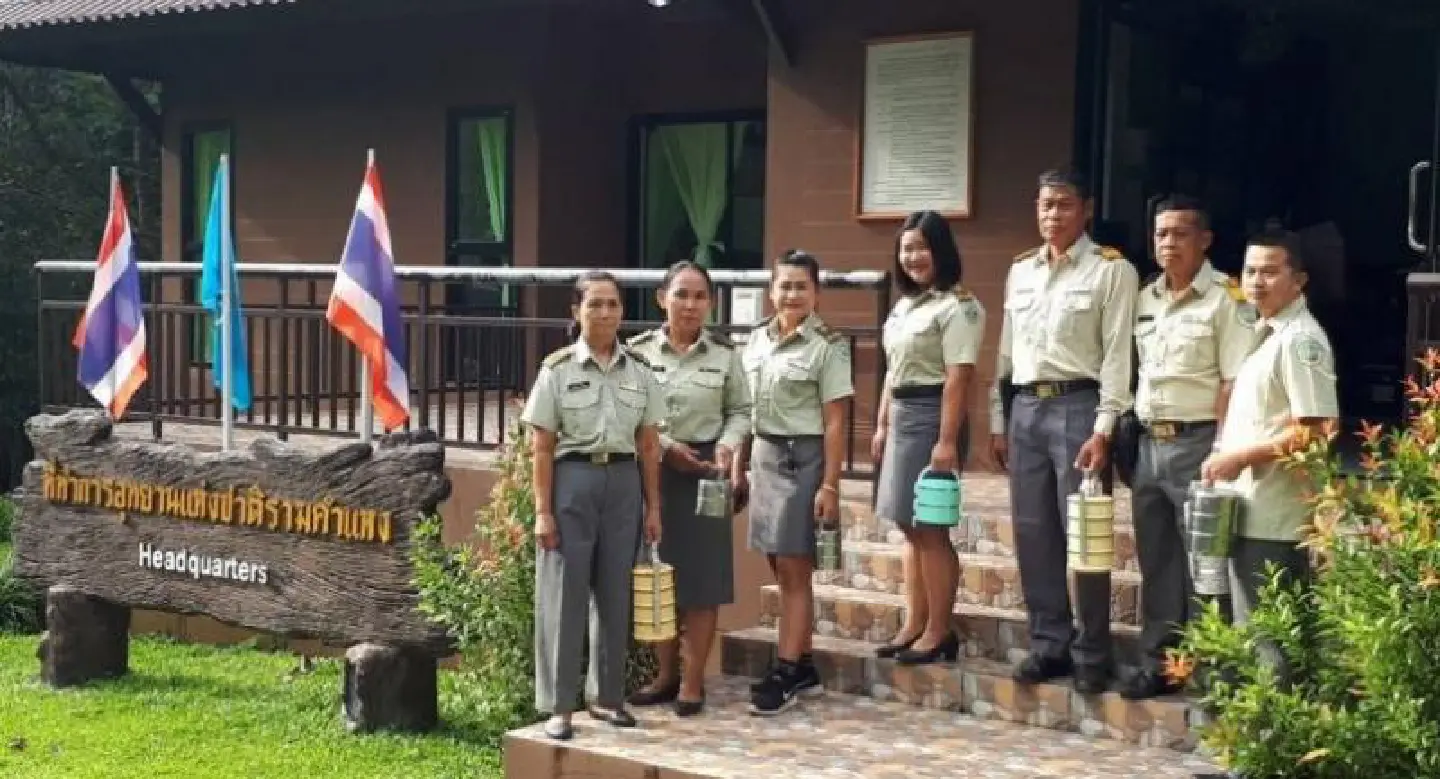 ‘Pinto thao’ food carriers to replace single-use plastics at all national parks: Weerasak ‘Pinto thao’ food carriers to replace single-use plastics at all national parks: Weerasak