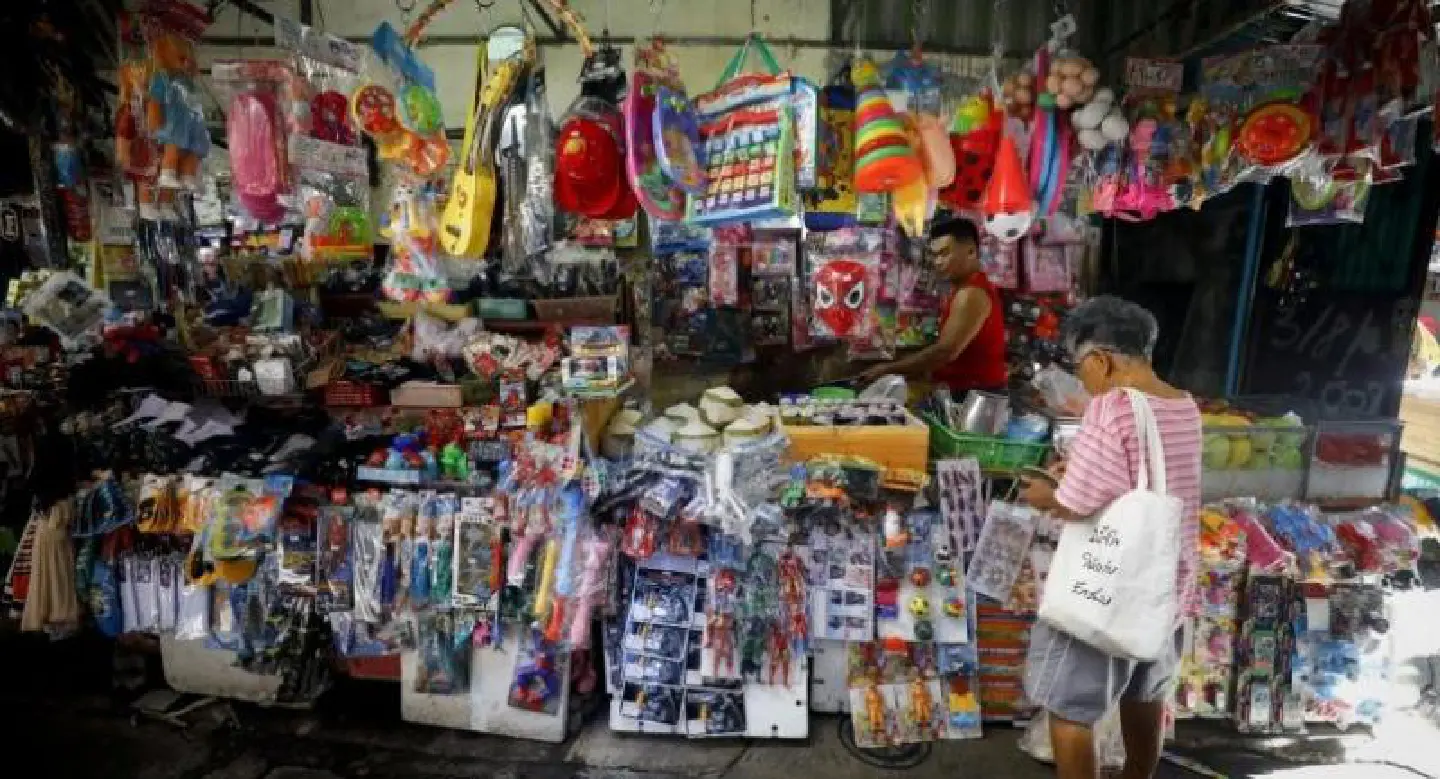‘Economy unlikely to benefit’ from shopping tax break for middle class