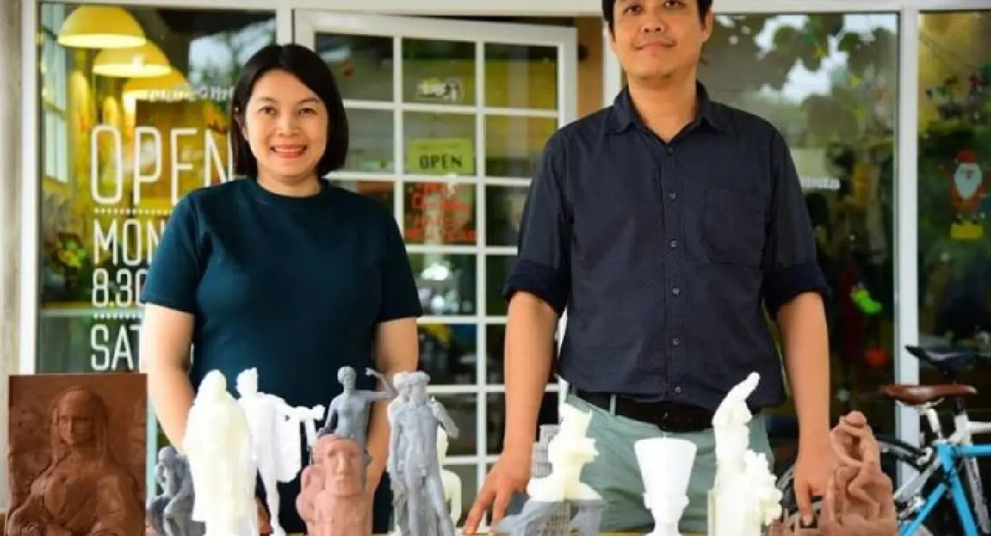 Researchers work on bringing art to visually impaired students Researchers work on bringing art to visually impaired students