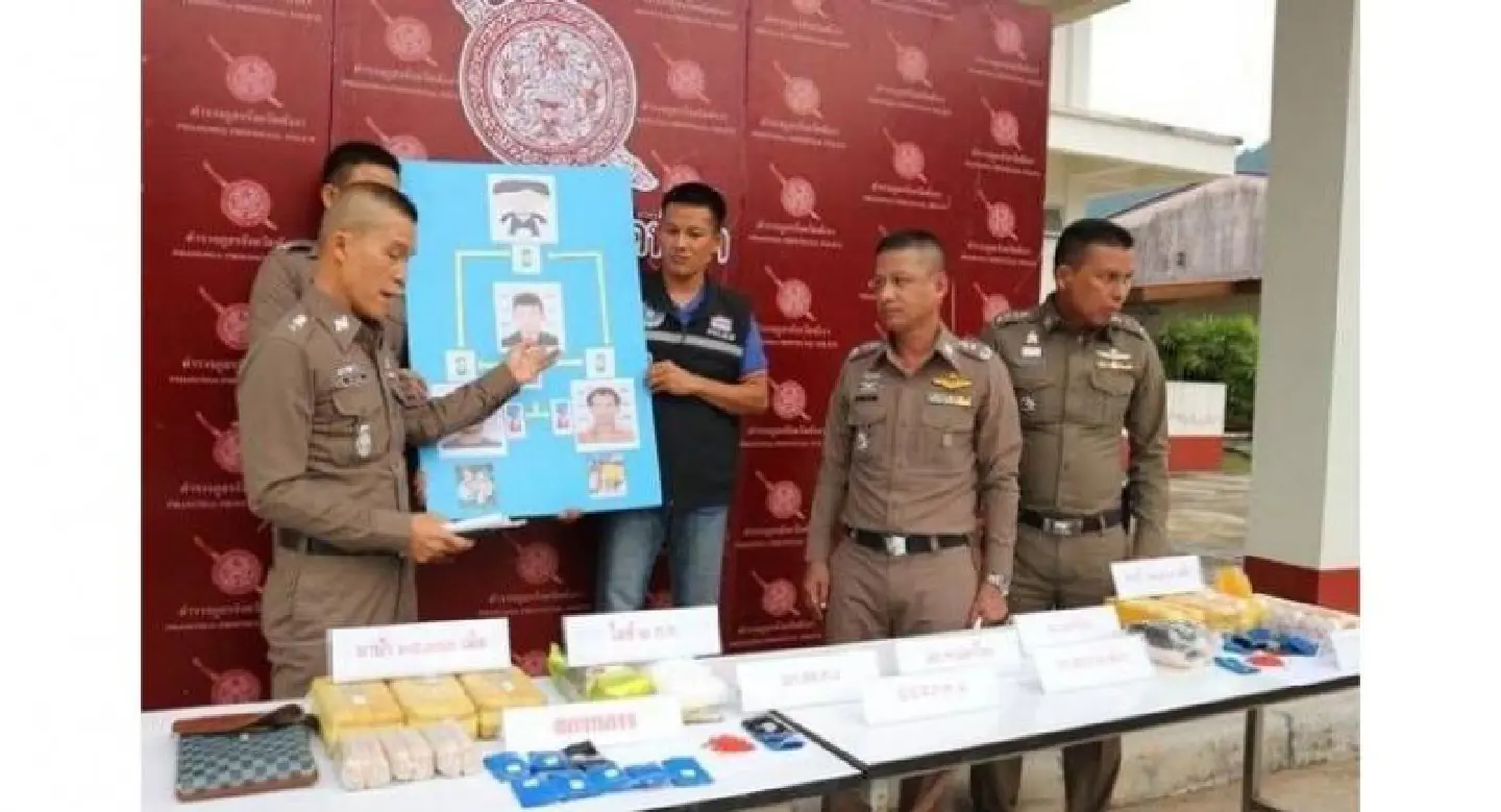 Man arrested with drugs at Phuket checkpoint Man arrested with drugs at Phuket checkpoint