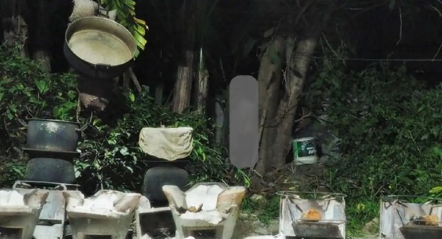 Indebted sticky rice vendor found hanging after customer alerts family Indebted sticky rice vendor found hanging after customer alerts family