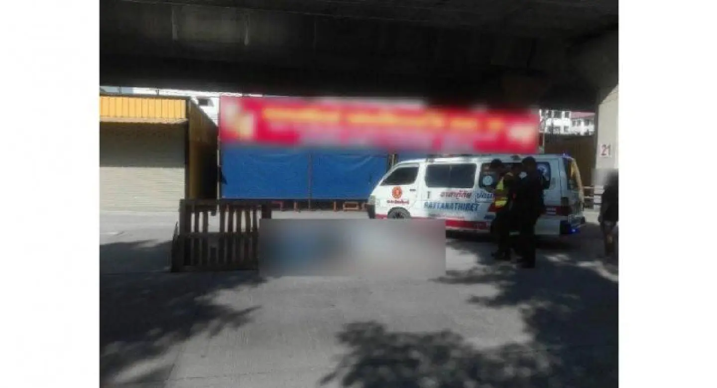 Two workers die in fall from expressway as car hits furniture truck Two workers die in fall from expressway as car hits furniture truck