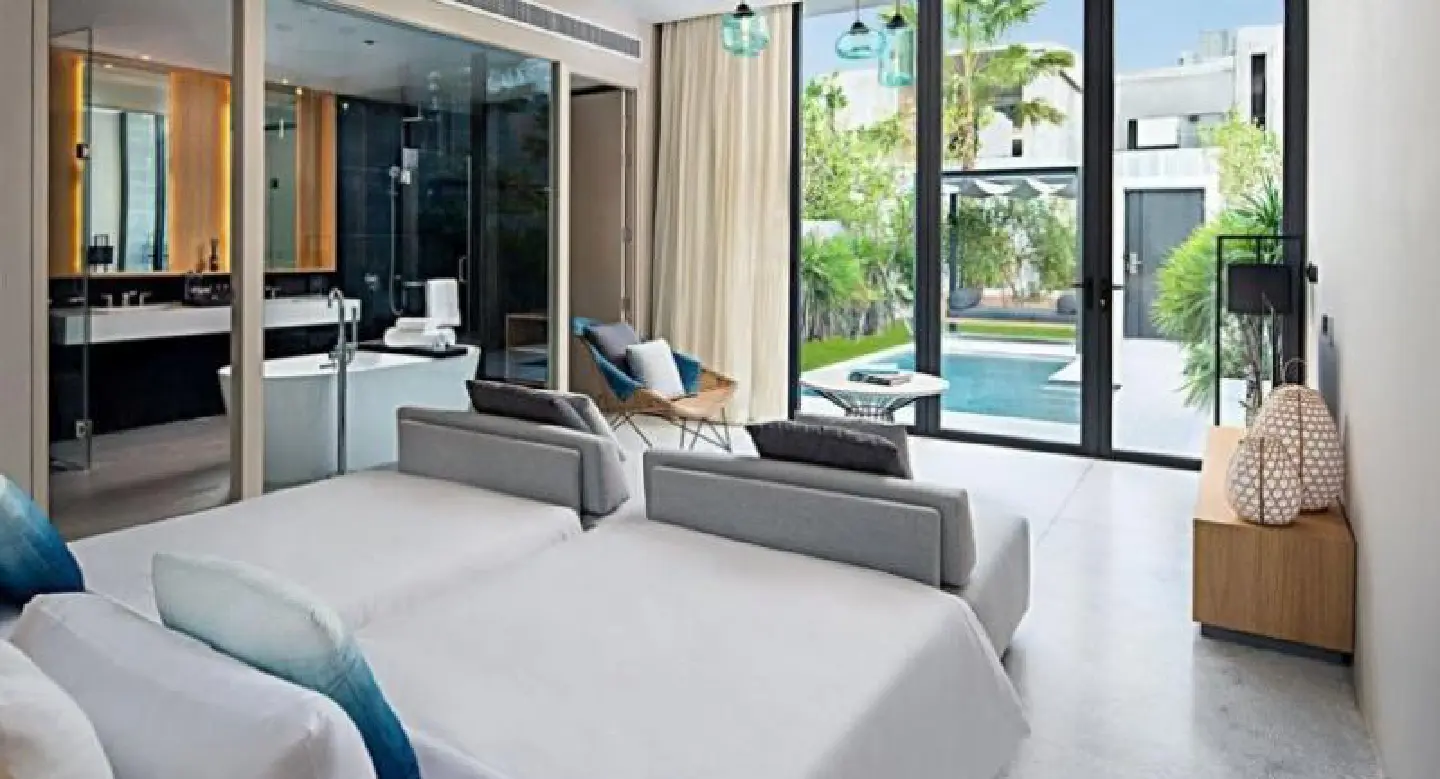 Bargain stays at the beach and in the countryside