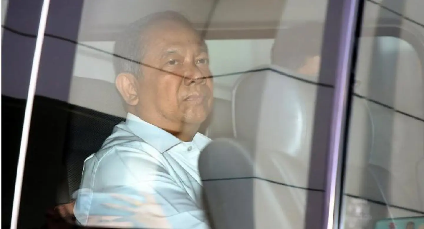 Ex-DSI head Tarit gets year in jail for libelling Suthep Ex-DSI head Tarit gets year in jail for libelling Suthep