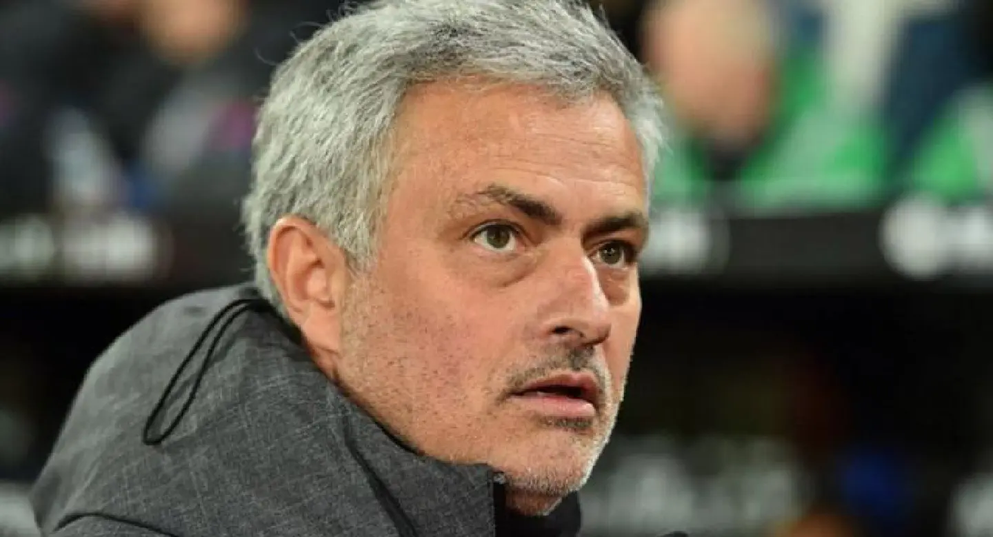 Liverpool are the 'lucky ones' moans Mourinho Liverpool are the 'lucky ones' moans Mourinho