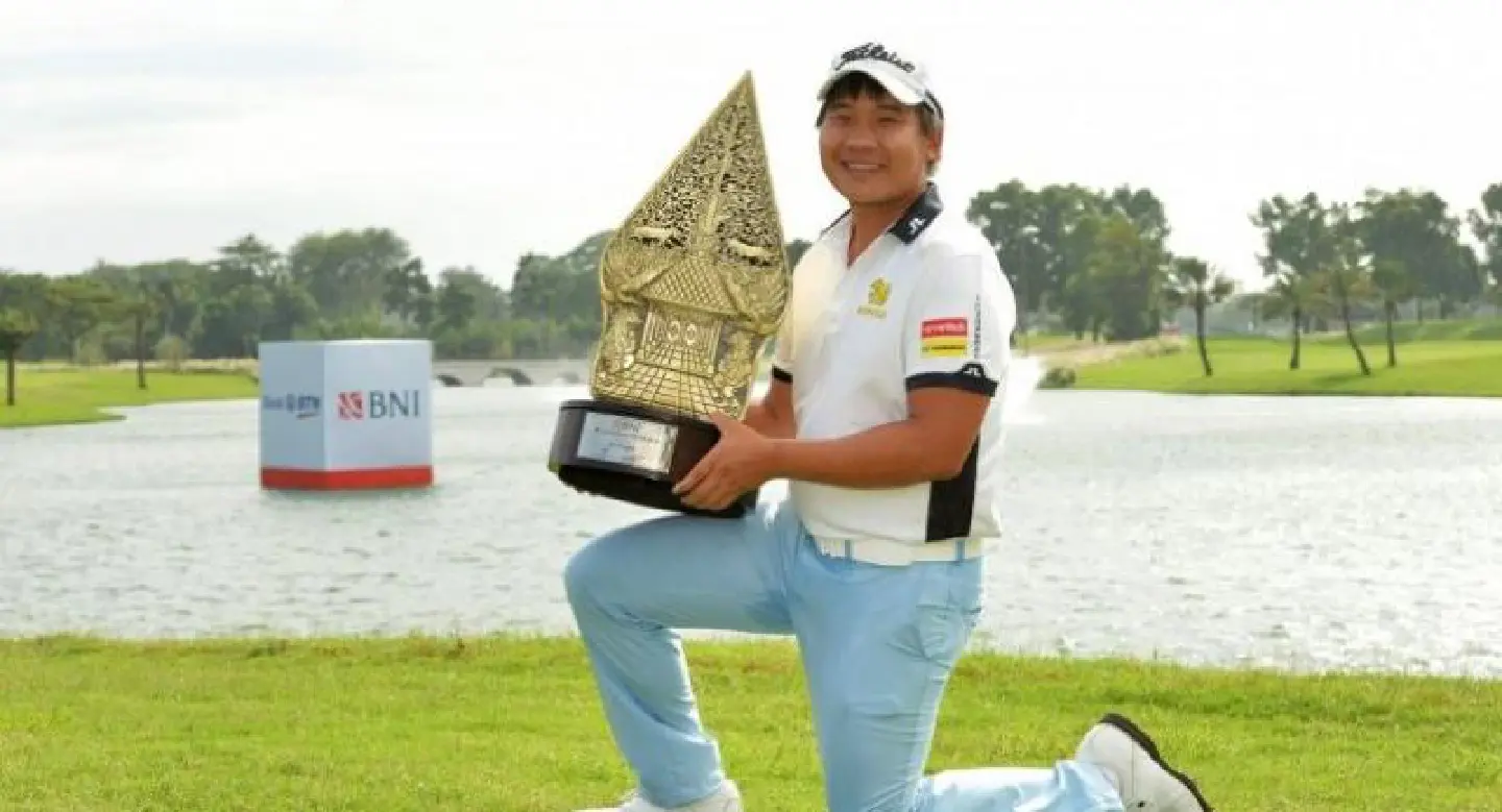 Thailand's 'Smiling Assassin' wins Indonesian Masters for second time
