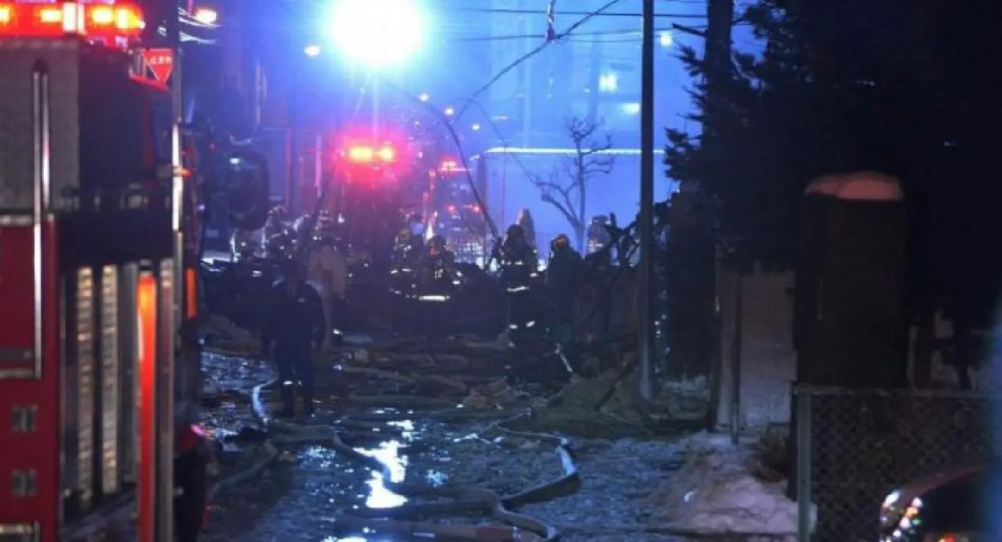 Powerful blast at Japan restaurant injures 42 Powerful blast at Japan restaurant injures 42