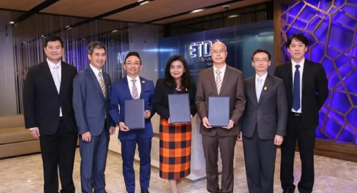 Trilateral pact on knowledge sharing signed in push for Smart City policy Trilateral pact on knowledge sharing signed in push for Smart City policy