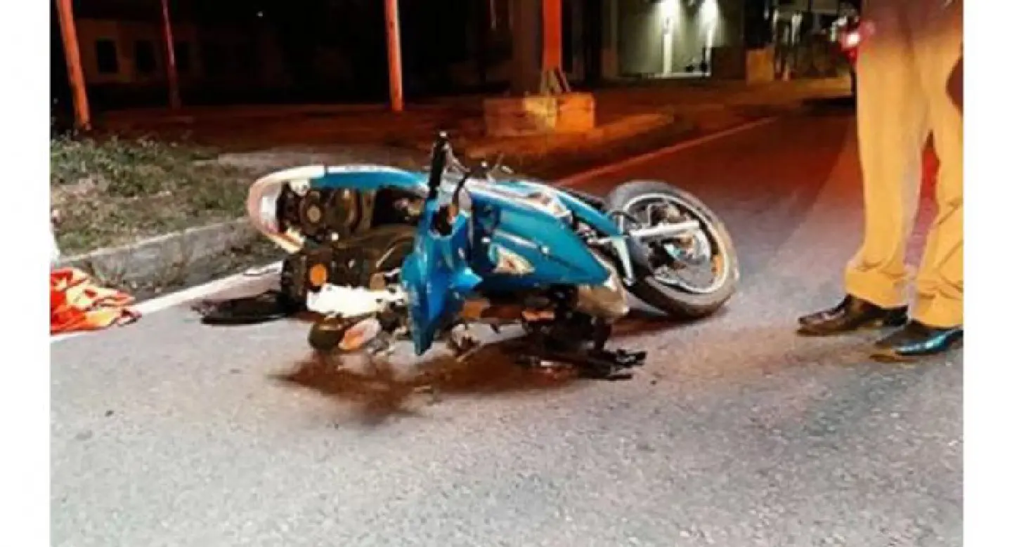Motorcyclist dies in Koh Kaew crash