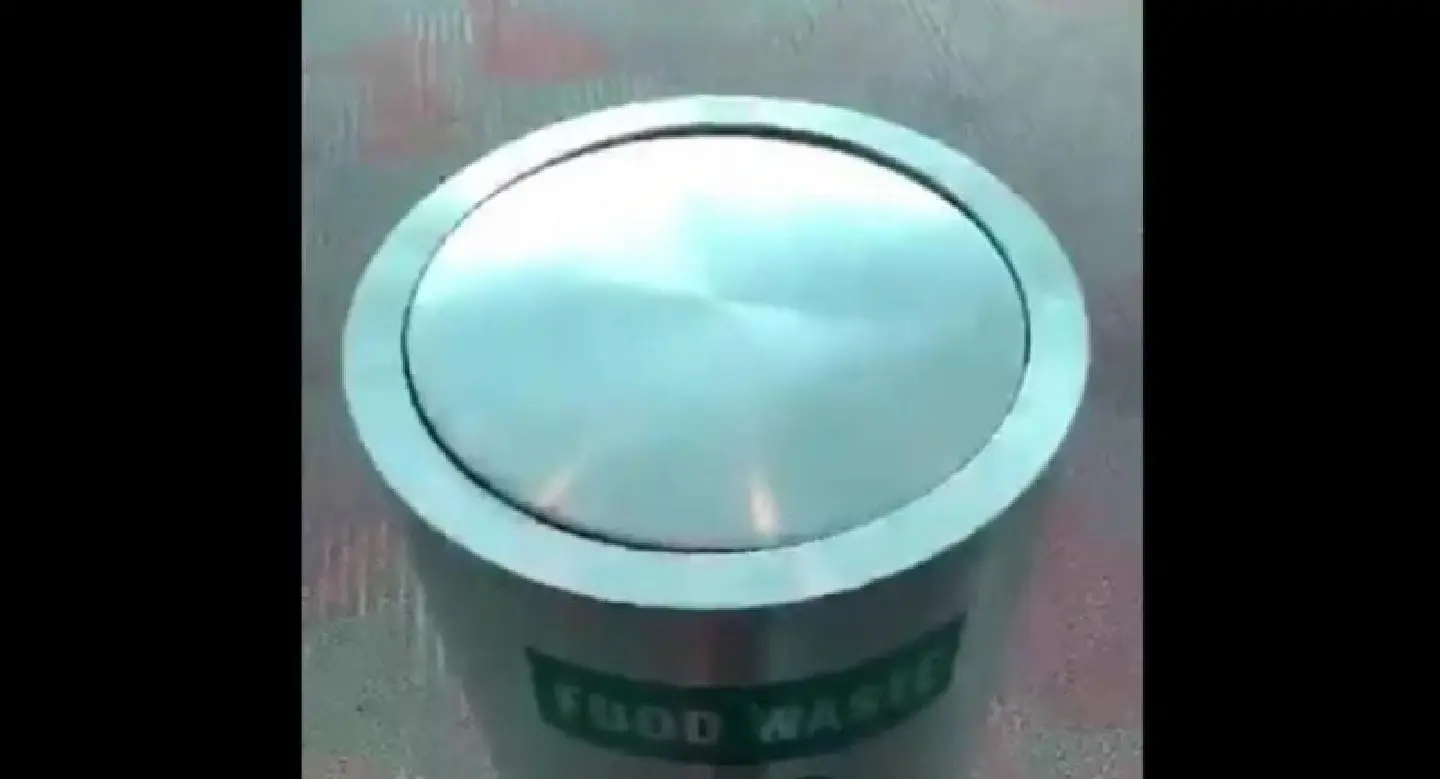 AirAsia employee called in by cops for posting video of maggots at KLIA2