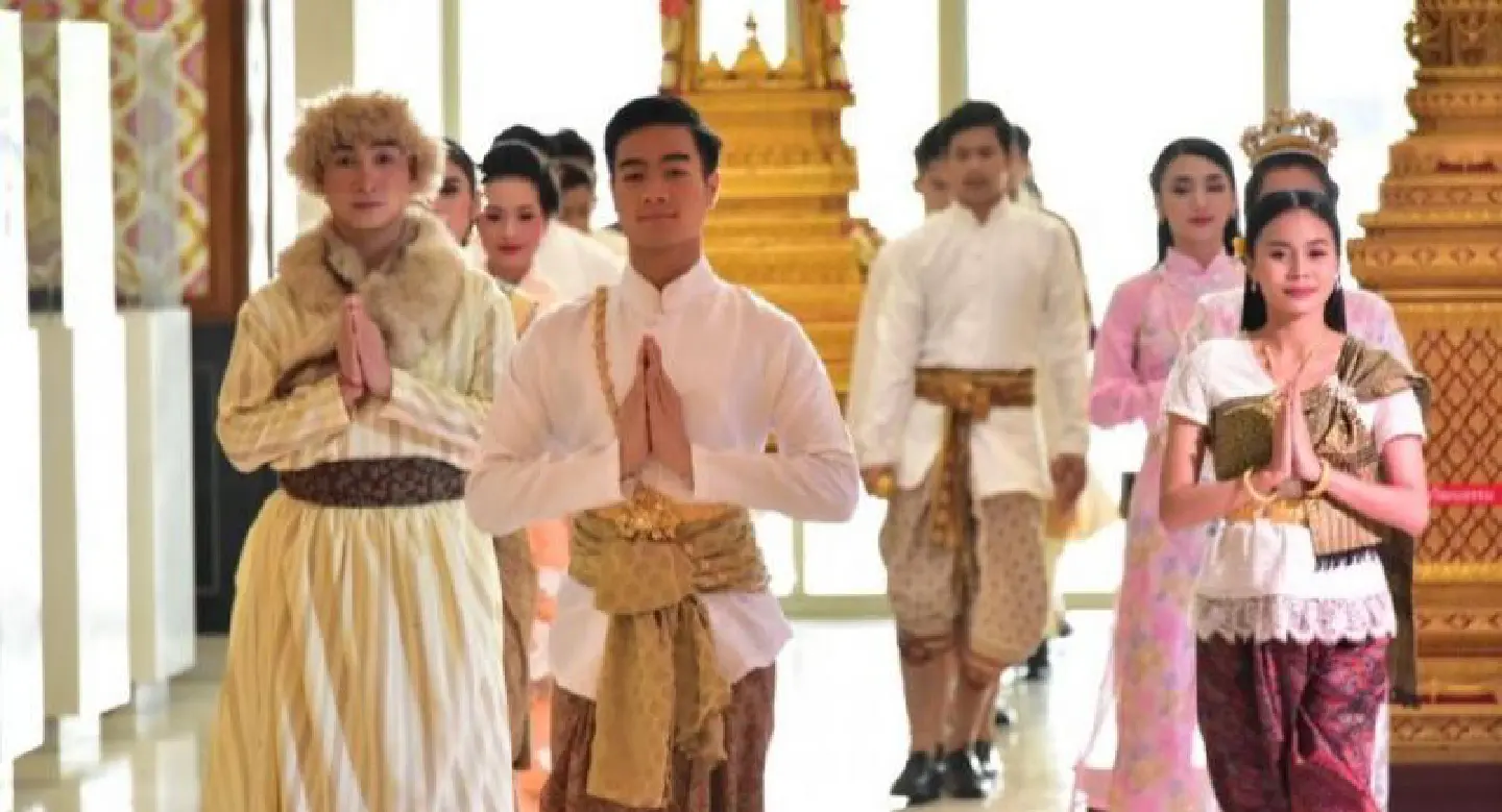 Asean year begins with a blessing Asean year begins with a blessing