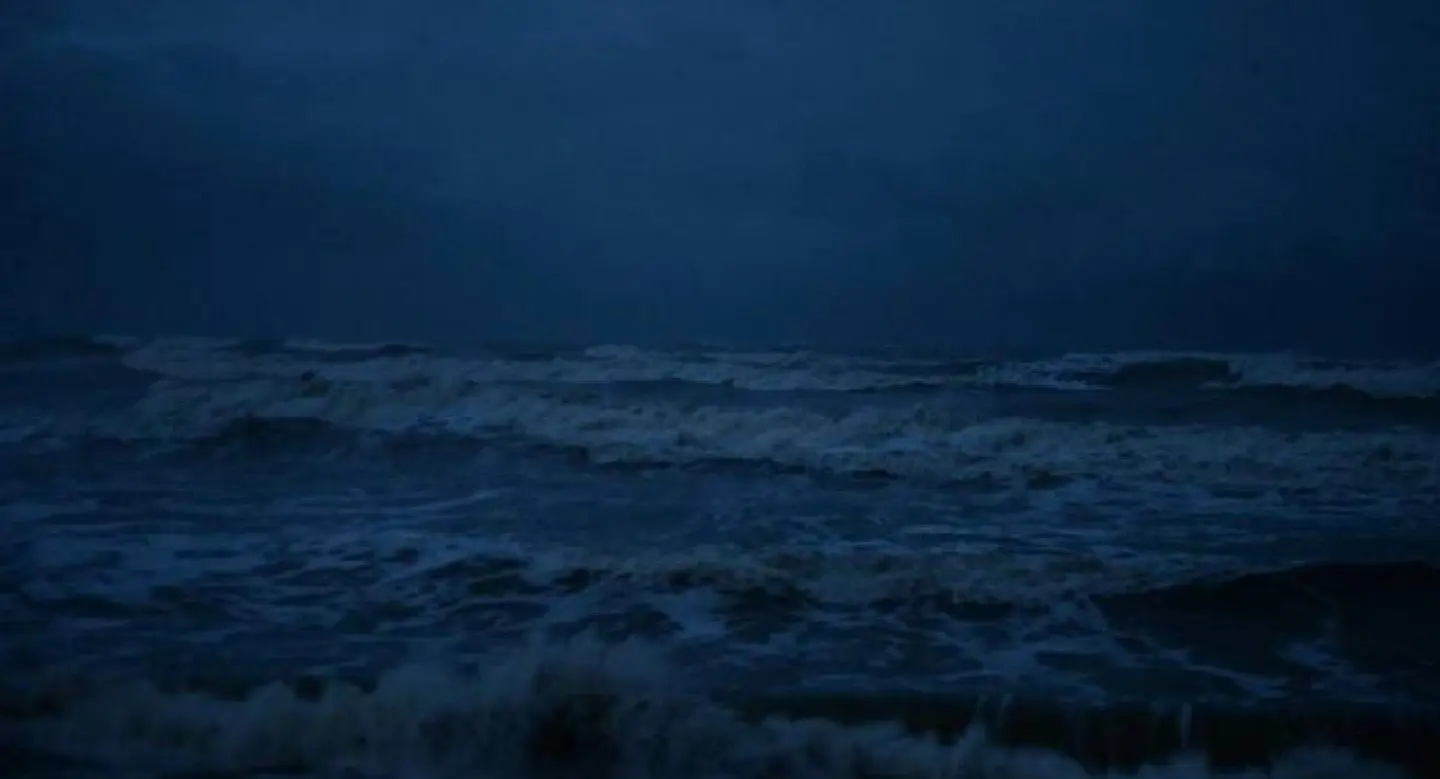 "Pabuk" to strike Andaman Sea on Saturday, Kolkata alert issued for fishermen "Pabuk" to strike Andaman Sea on Saturday, Kolkata alert issued for fishermen