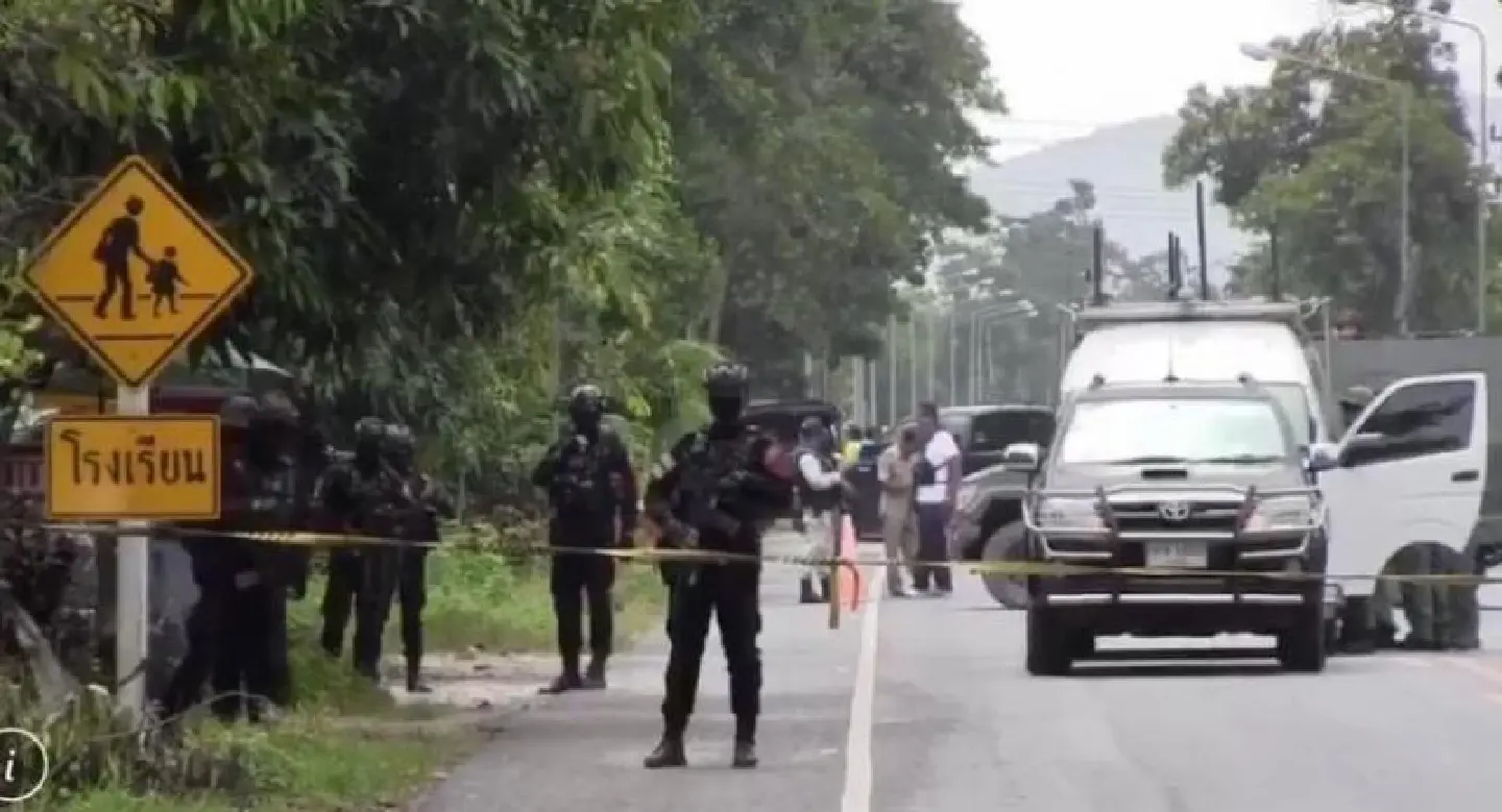 Ranger injured in Pattani bomb attack outside school Ranger injured in Pattani bomb attack outside school