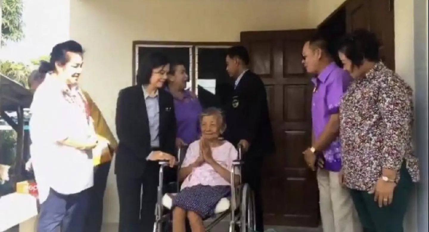Foundation builds house for crippled woman