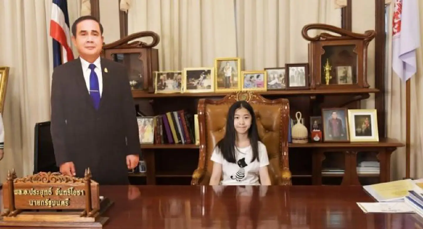 11-year-old girl first to sit on PM's chair on Children's Day