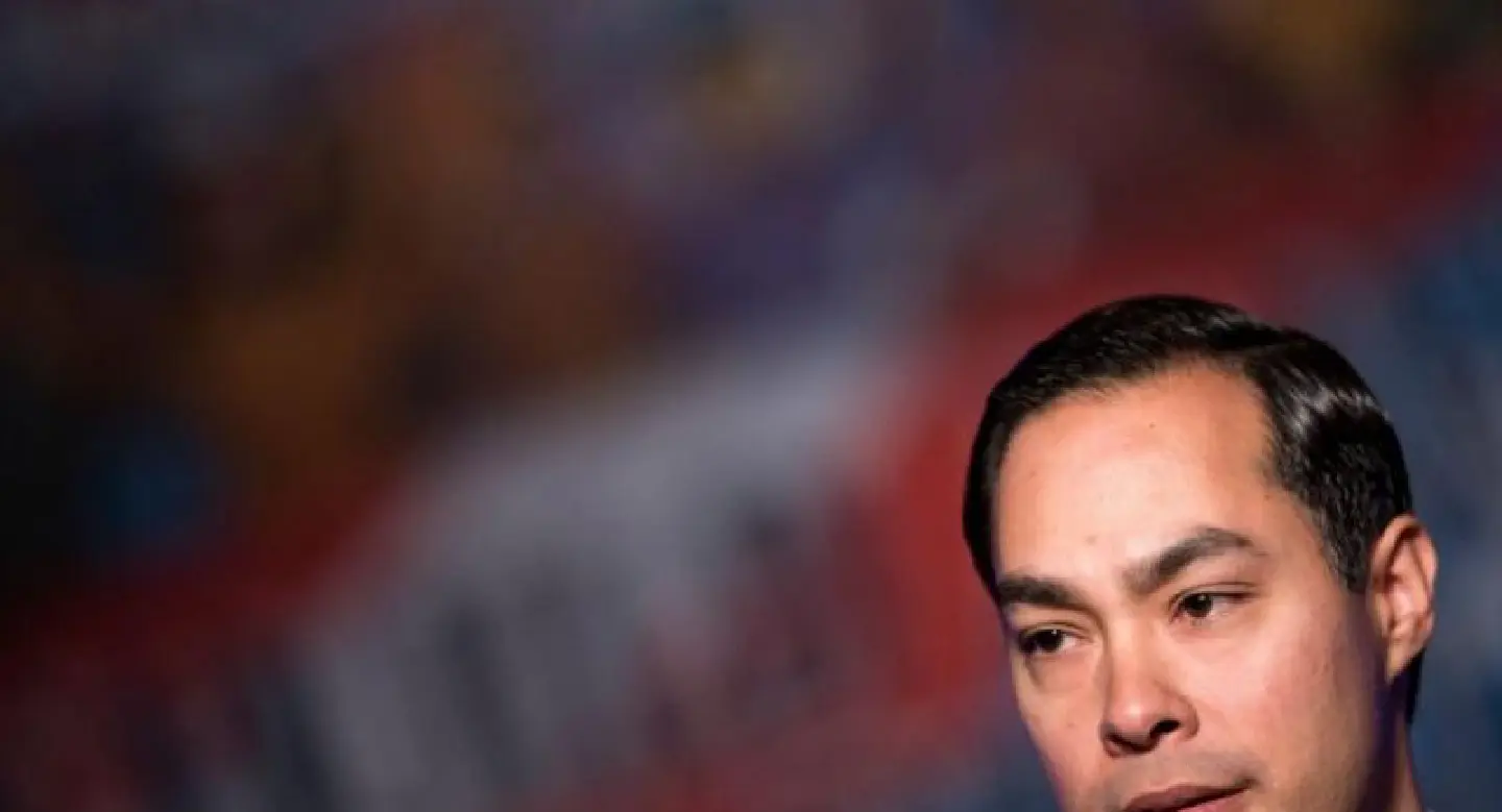 Obama protege Julian Castro joins 2020 presidential race Obama protege Julian Castro joins 2020 presidential race