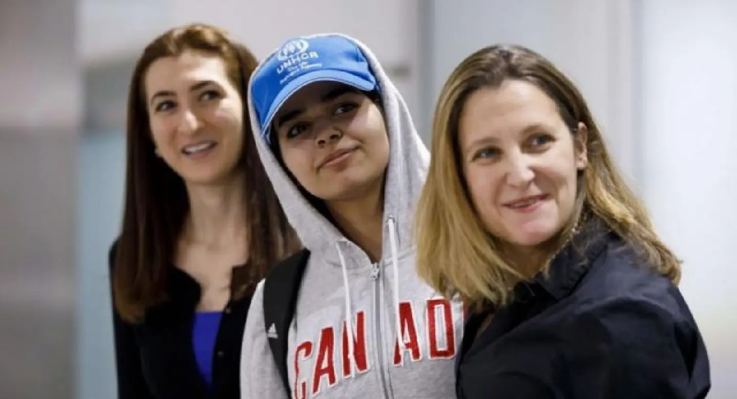 Latest : Runaway Saudi teen settles in Canada after being granted asylum Latest : Runaway Saudi teen settles in Canada after being granted asylum
