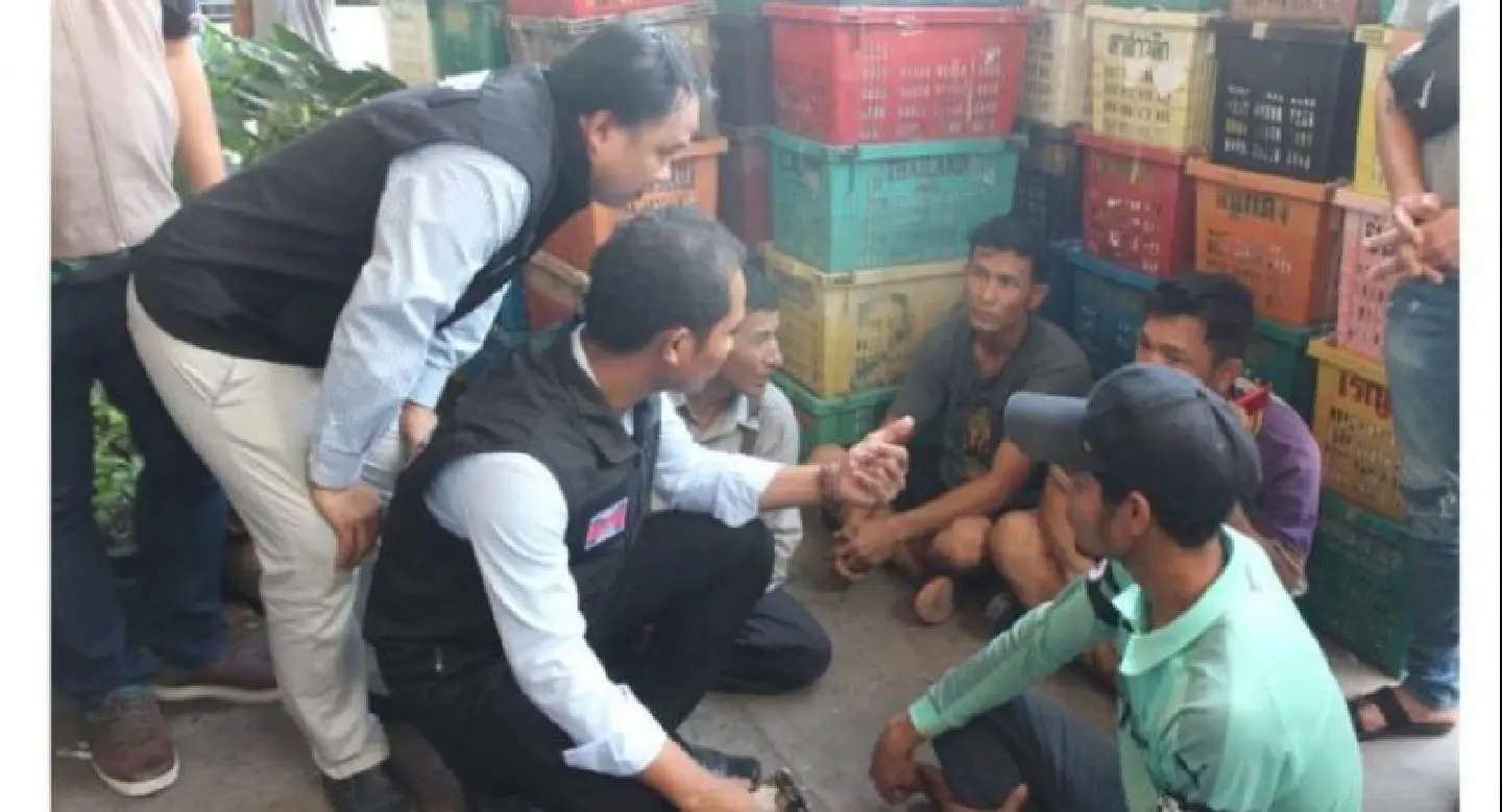 Fruit vendors charged after migrant workers allege assault Fruit vendors charged after migrant workers allege assault