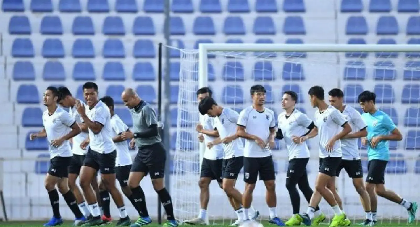 Sirisak forced to juggle squad hit by injuries, suspensions Sirisak forced to juggle squad hit by injuries, suspensions