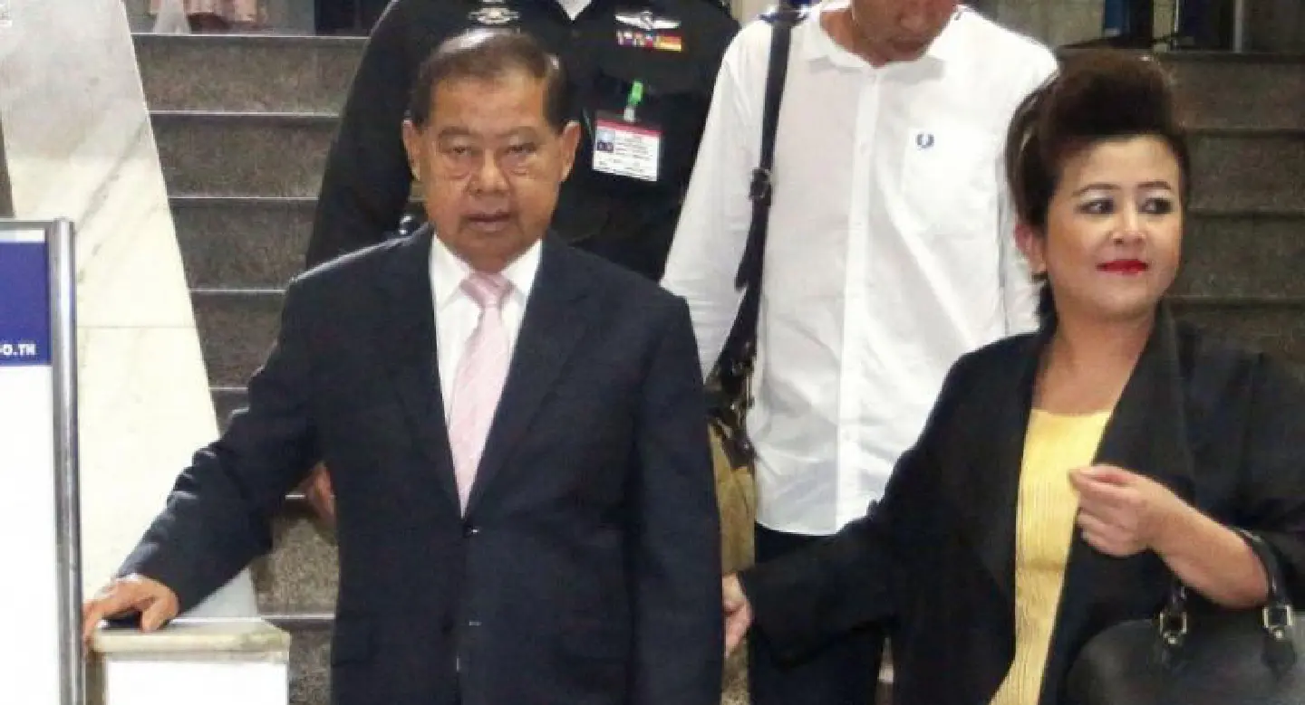 Top court deals absent ‘Kamnan Sia’, wife, jail time for land encroachment Top court deals absent ‘Kamnan Sia’, wife, jail time for land encroachment