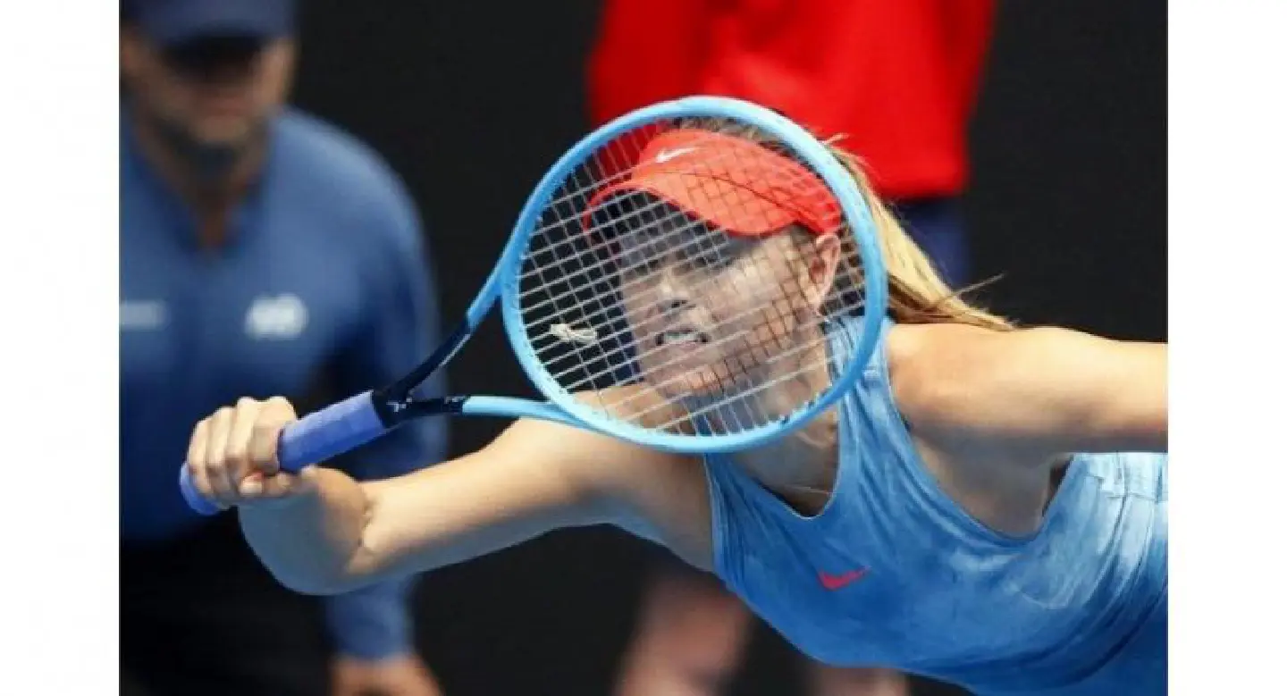 Sharapova upsets defending champion Wozniacki Sharapova upsets defending champion Wozniacki