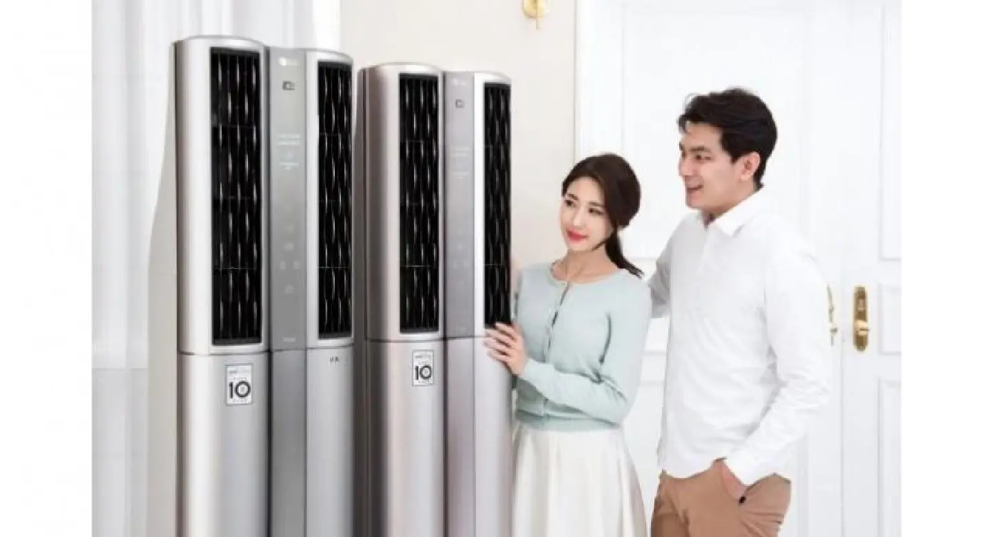 Samsung, LG introduce AI-based air conditioners. Samsung, LG introduce AI-based air conditioners.