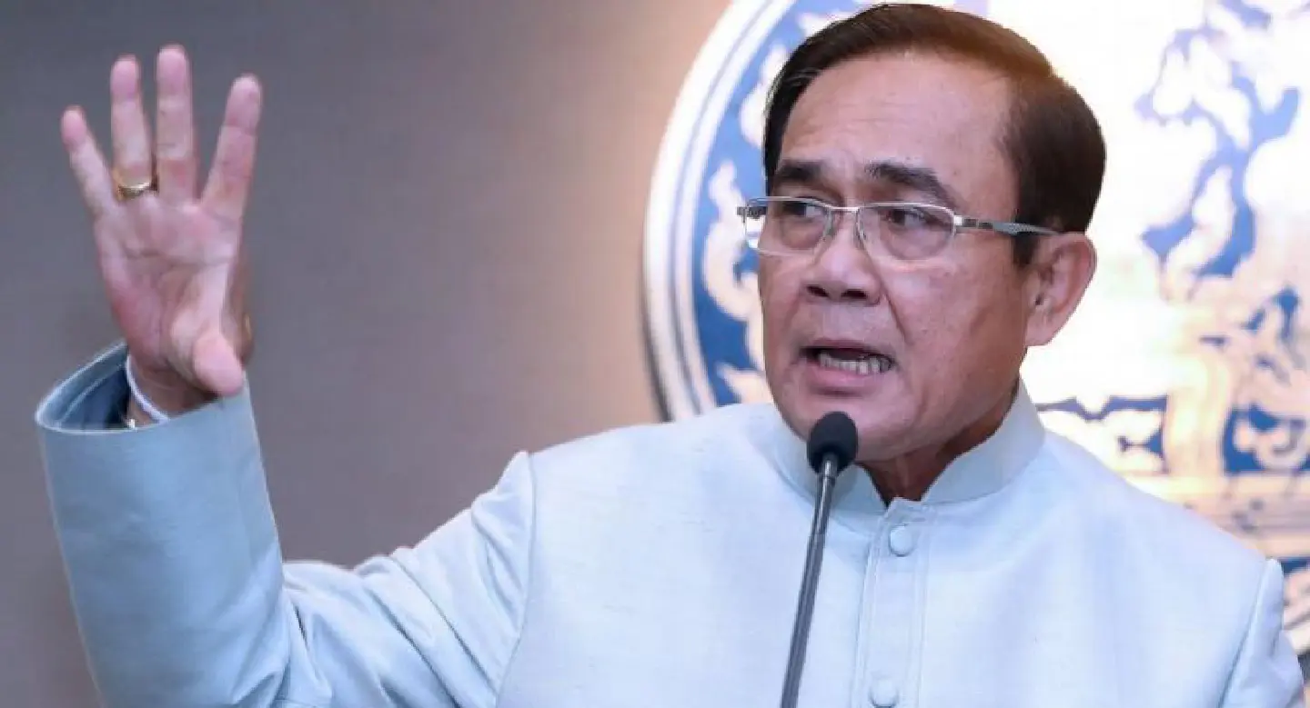 Prayut open to joining a ‘selfless, hardworking’ political party Prayut open to joining a ‘selfless, hardworking’ political party