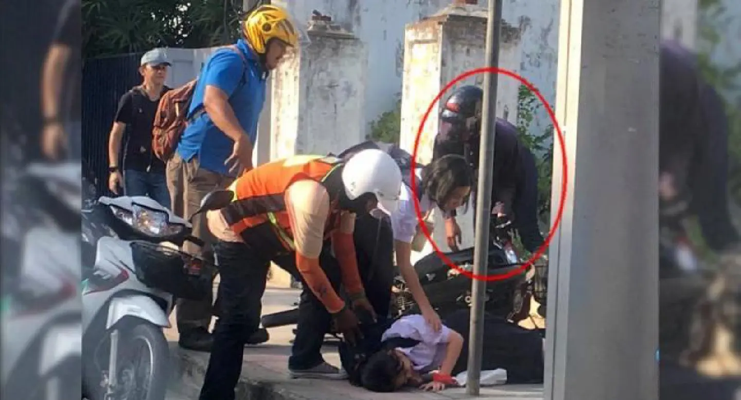 Motorcycle messenger gets one-month detention for knocking down schoolgirl Motorcycle messenger gets one-month detention for knocking down schoolgirl