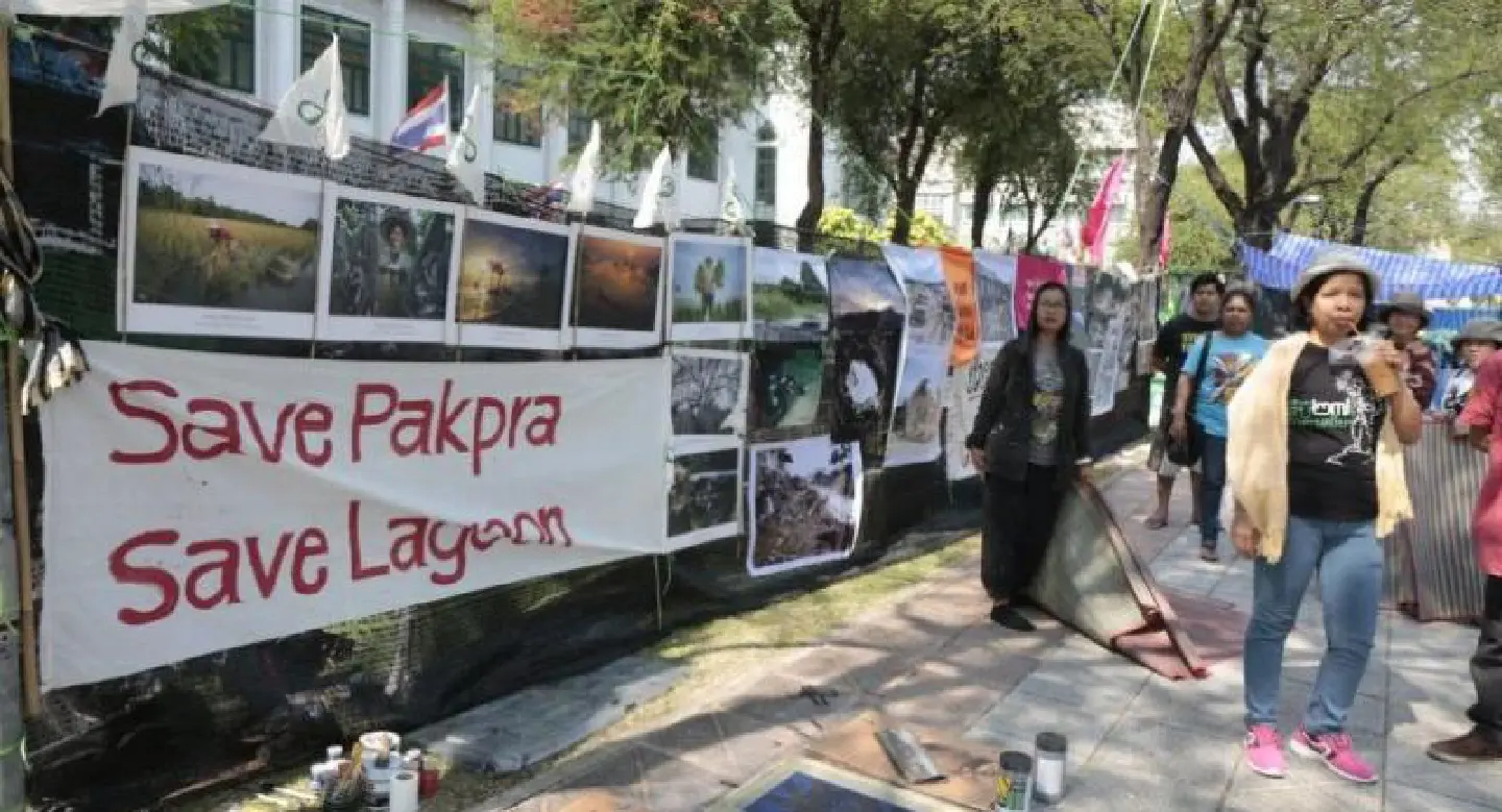 Protesters camp outside Govt House seeking halt to dam projects Protesters camp outside Govt House seeking halt to dam projects