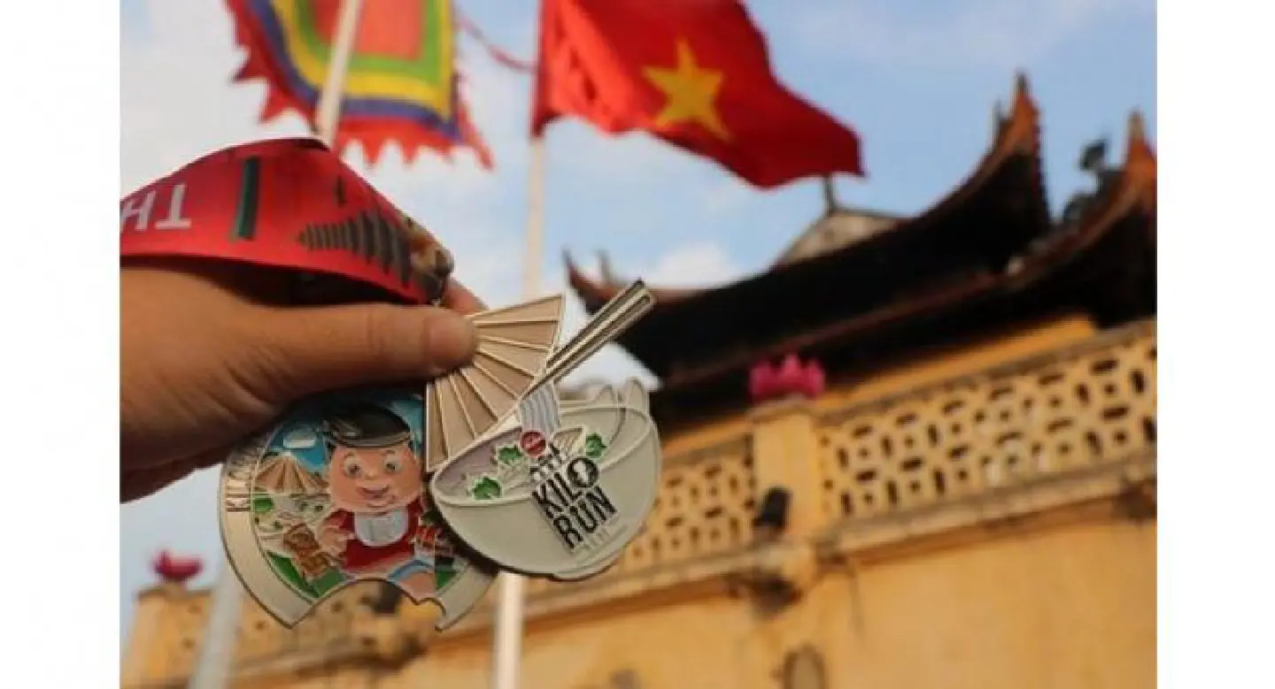 A jog through Hanoi with great food A jog through Hanoi with great food