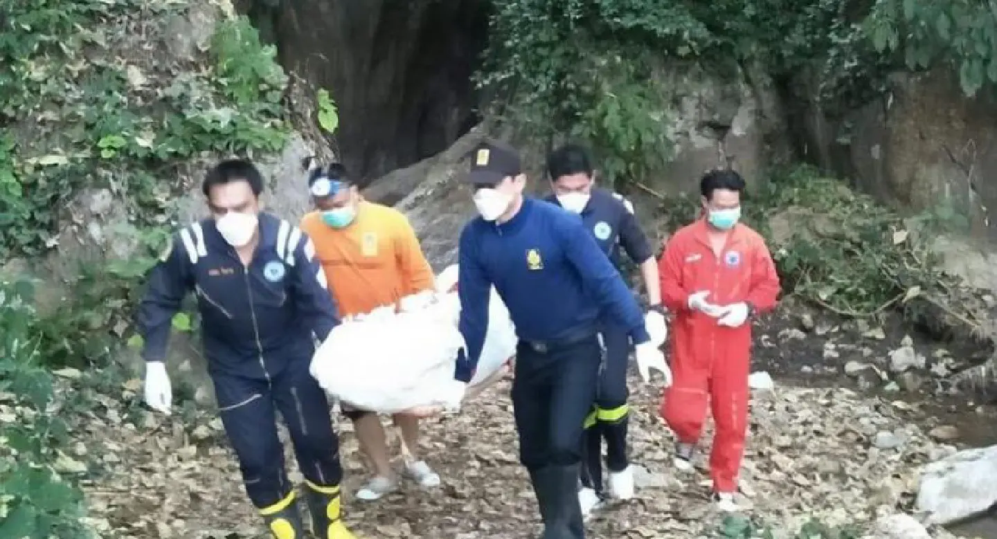 Body of killed monk found in Lamphun cave Body of killed monk found in Lamphun cave