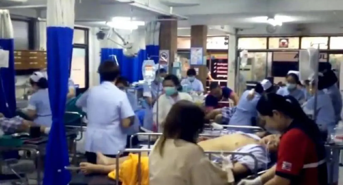 70 students suffer food poisoning after school lunch 70 students suffer food poisoning after school lunch