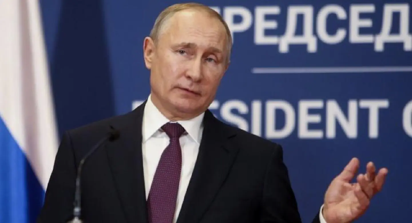 Russia suspends nuclear missile treaty after US move