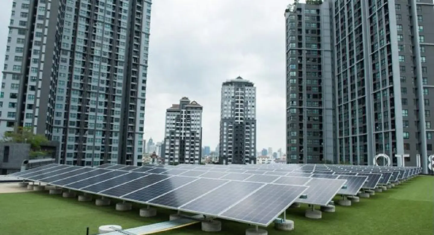 Powering up SOLAR ENERGY ambitions Powering up SOLAR ENERGY ambitions